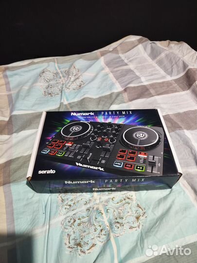 Dj контроллер numark party mix 2