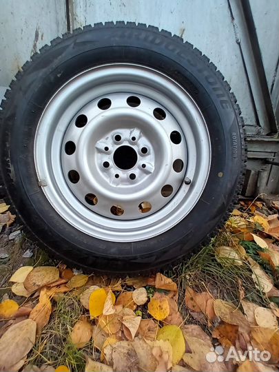 Bridgestone Blizzak Spike-02 175/65 R14