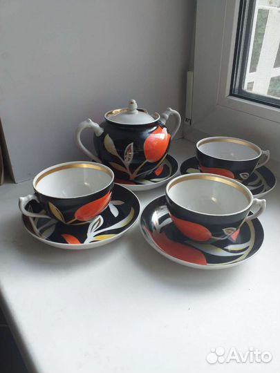 Керамика Кувшин.Мадонна ГДР.Тарелка большая.Дулёво