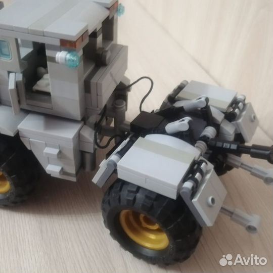 Lego Трактор К-701(Кировец)