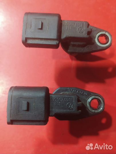 Датчик положения распредвала VAG 05