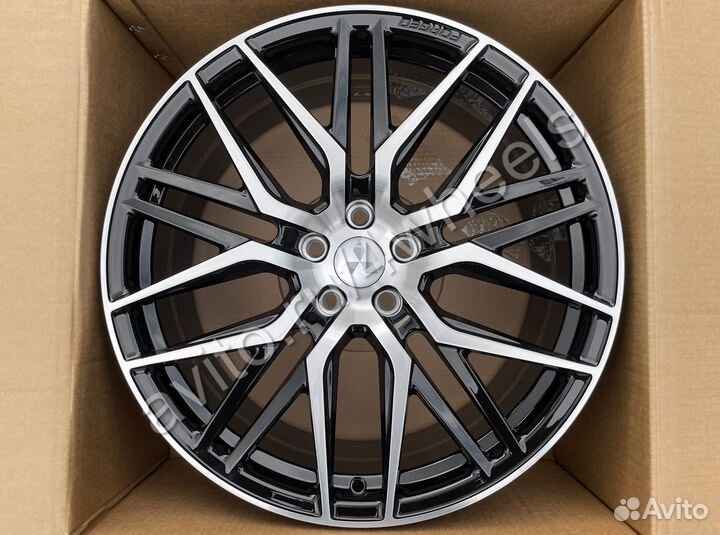 Кованые диски Mitsubishi Outlander R18 наличие