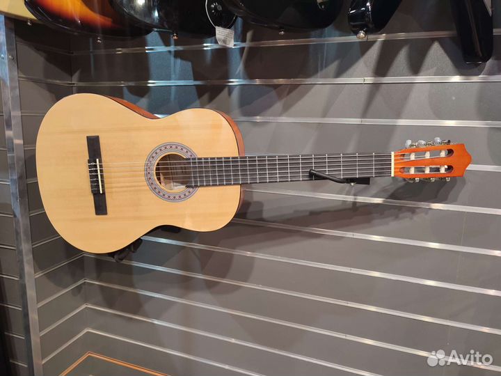 Классическая гитара Barcelona CG36N 4/4