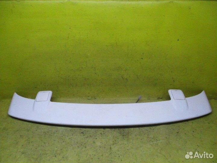 Спойлер на Toyota Ist NCP61