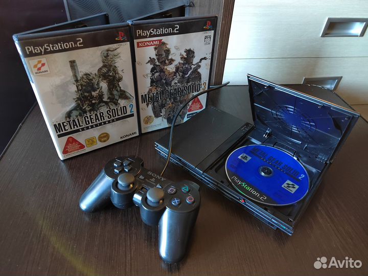 Sony PlayStation 2 Slim (J) + MGS 2 Substance (J)