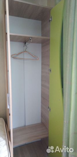 Продам кровать, шкаф, комод