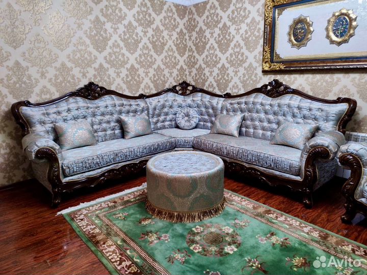 Королевсвкий угловой диван