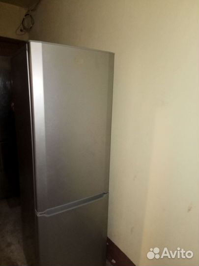 Холодильник beko