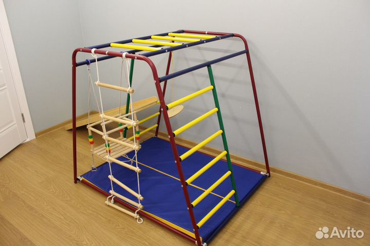 Продам детский уголок.Ребёнку до 3 лет