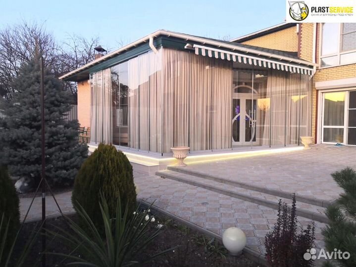 Безрамное остекление террас, веранд, балконов