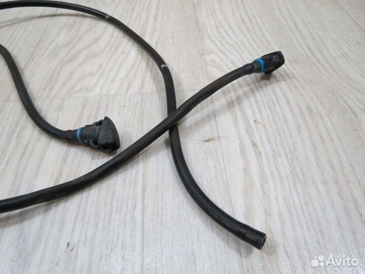 Форсунка омывателя лобового стекла Kia Rio 3