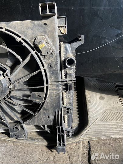 Вентилятор в сборе с радиатором Renault Duster 1.5