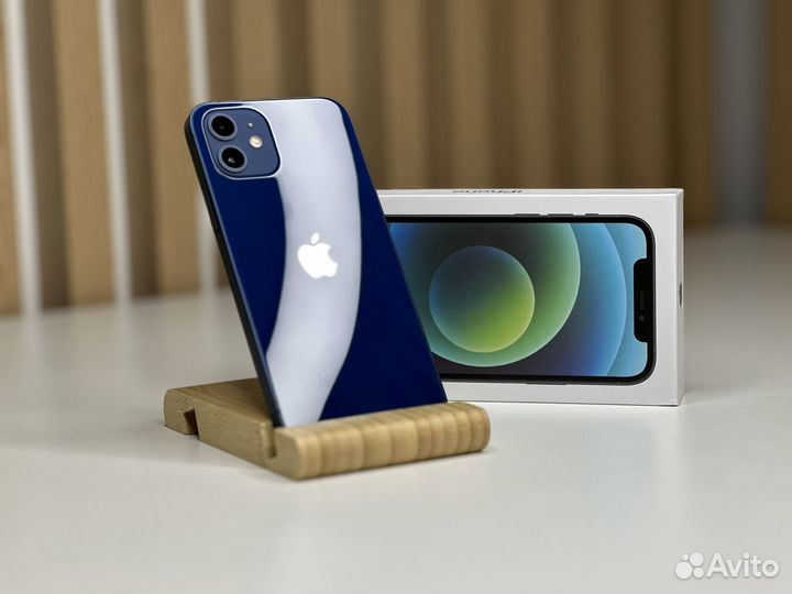iPhone 12, 64 ГБ