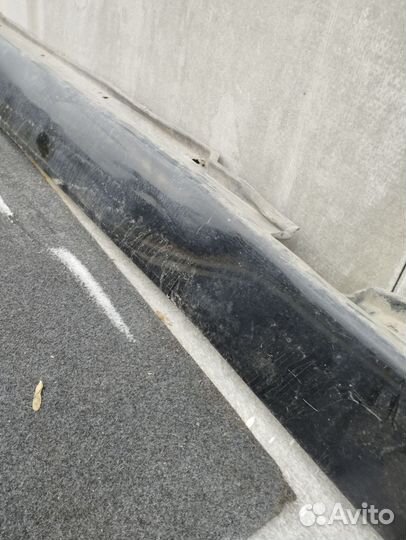 Накладка порога правая вmw 7 Е65 бmв 7 Е65 Е66