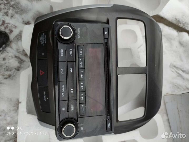 Двухдиновый проигрыватель