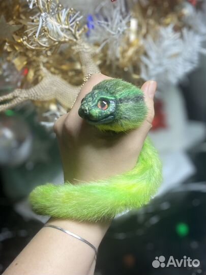 Змея игрушка символ года 2025