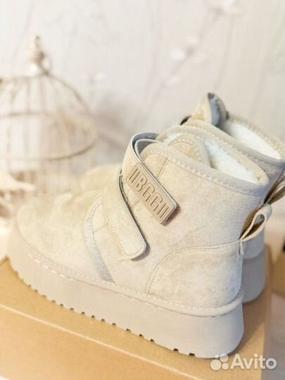 Угги женские зимние на липучке