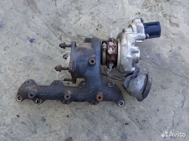 Турбина 1.4 TSI VW Golf 6 03C145702A