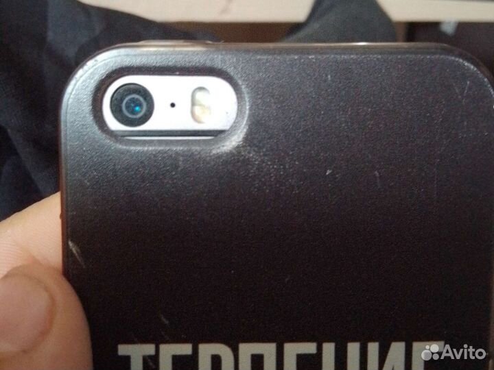 Телефон iPhone 5s