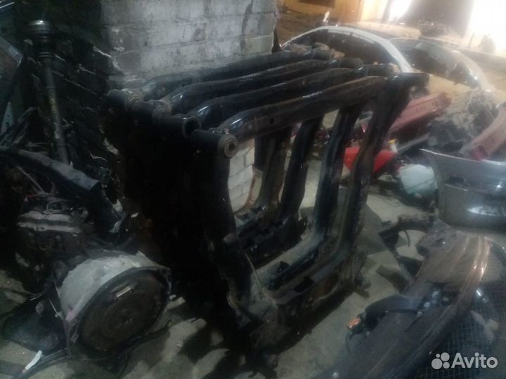 Подрамник Nissan Кашкай с 2007г. передний