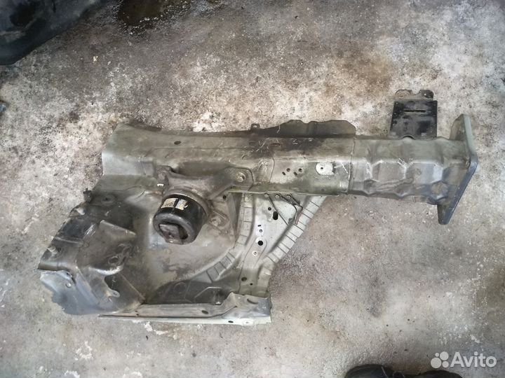 Лонжерон передний Volvo S80-V70-XC70 2007-2013