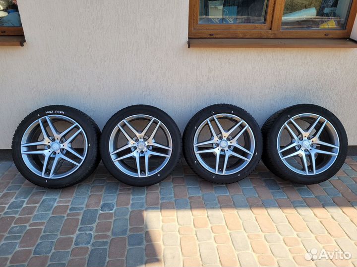 Комплект оригинальных колес Mercedes W222