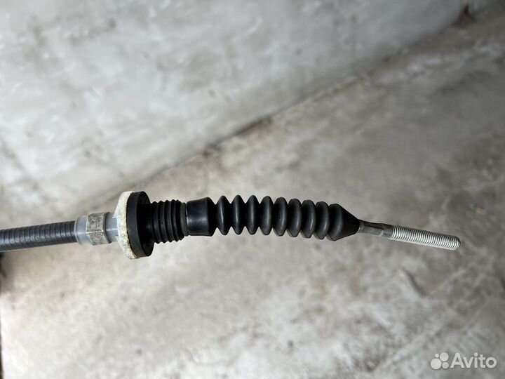 Трос привода сцепления В сборе на ладу калину