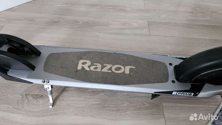 Электросамокат razor e prime бу