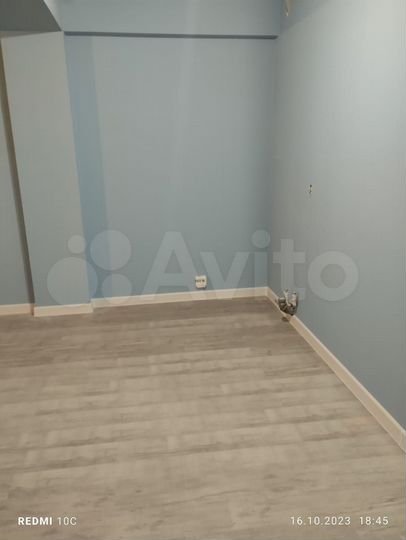 Квартира-студия, 32,3 м², 8/10 эт.