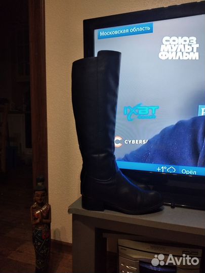 Зимние женские сапоги 37