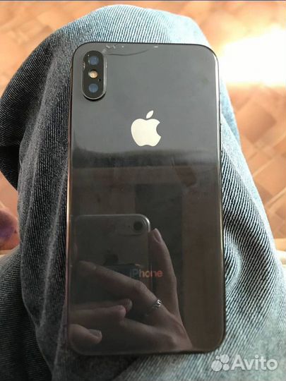 iPhone X, 64 ГБ