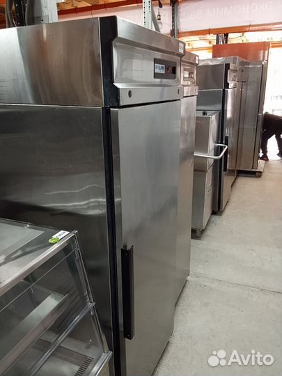 Холодильный шкаф polair 700