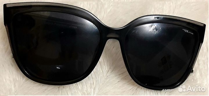 Очки солнцезащитные