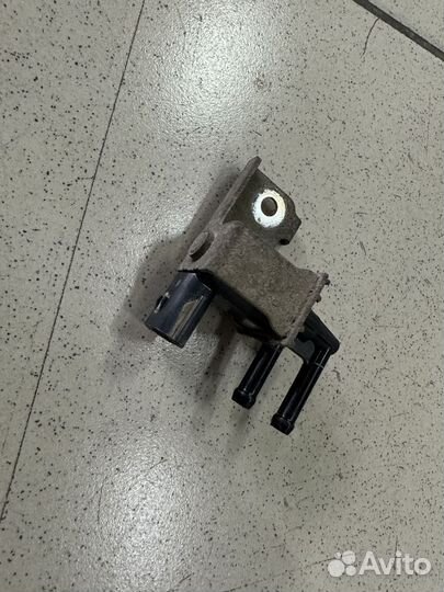 Клапан электромагнитный вакуумный Suzuki SX4 2010