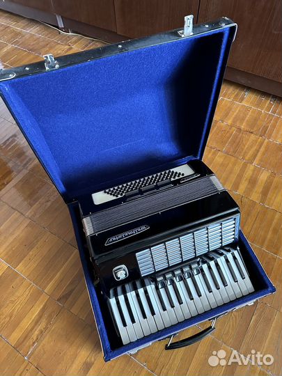 Аккордеон weltmeister stella 3 4