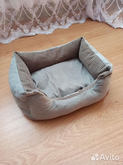 Лежанка для кошек