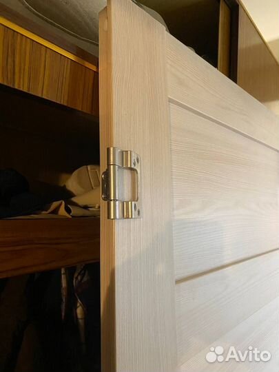 Дверь межкомнатная 800 х 2000 в хорошем состоянии
