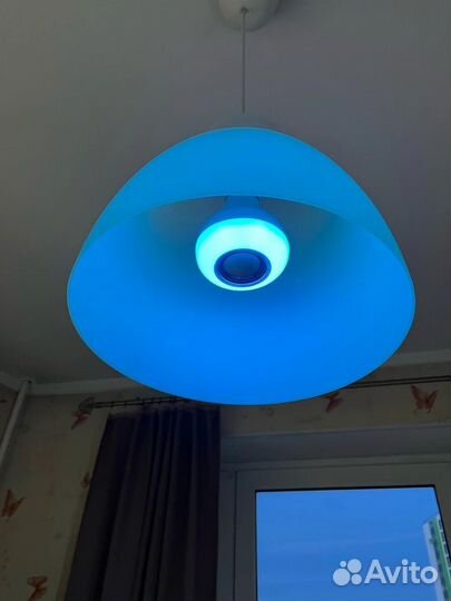 Умная Лампочка Bluetooth колонка с пультом