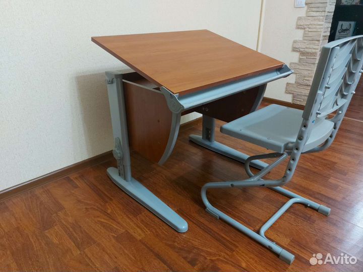 Растущая школьная парта дэми сут-14