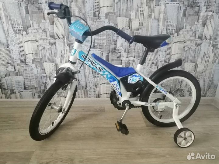 Детский велосипед stels 16