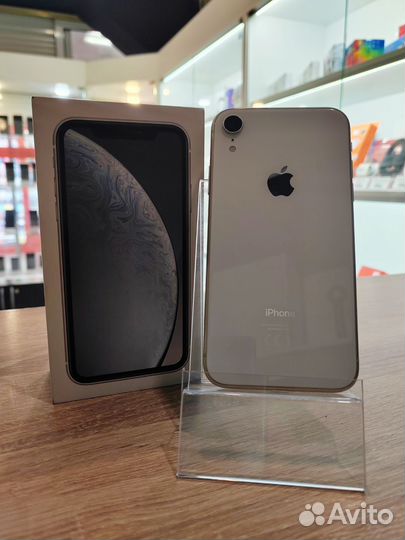 iPhone Xr, 64 ГБ