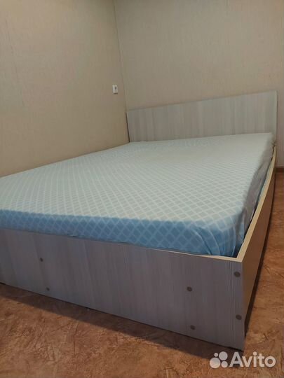 Кровать 160х200 с матрасом