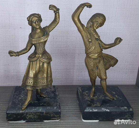 Бронзовые статуэтки парные Испанский танец