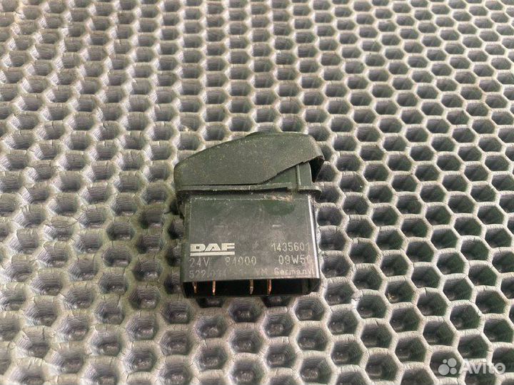 Выключатель клавишный DAF XF105