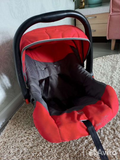 Детское автокресло