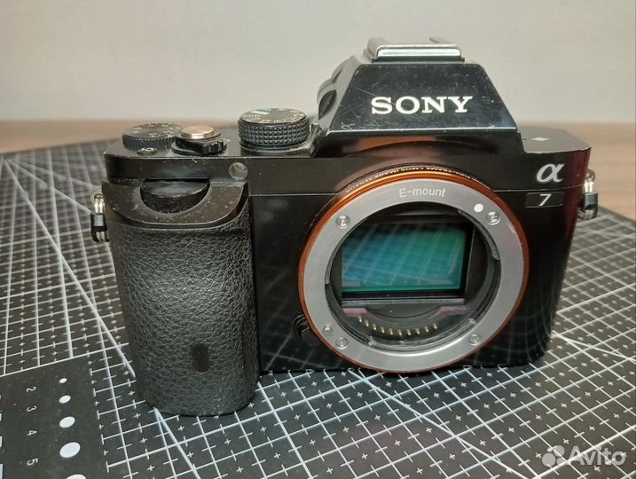 Фотокамера Sony Alpha ilce-7 Body black