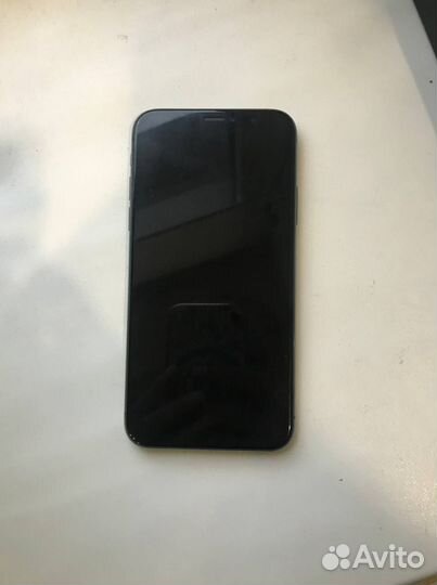 iPhone X, 256 ГБ