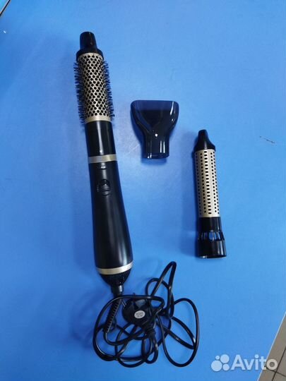 Фен-щетка Philips HP8667