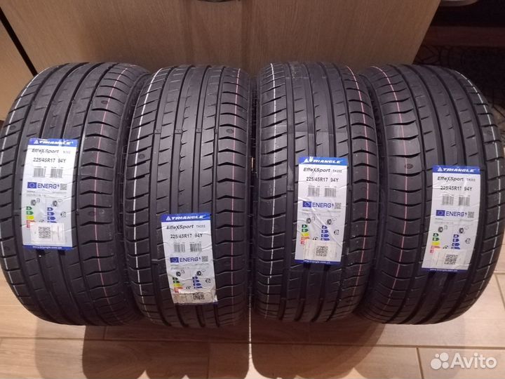 Triangle EffeXSport TH202 245/45 R17 99Y