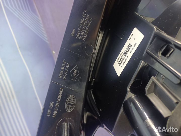 Фонарь задний правый Renault Sandero 2